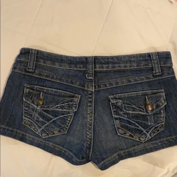 Rue21 shorts - Picture 3 of 4